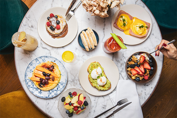 Hotel Breakfest